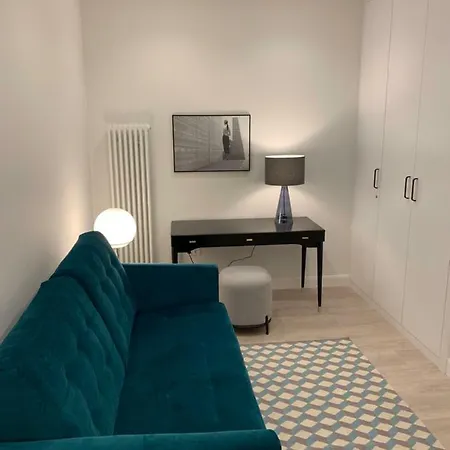 Arrasate Stylish, Super And New.